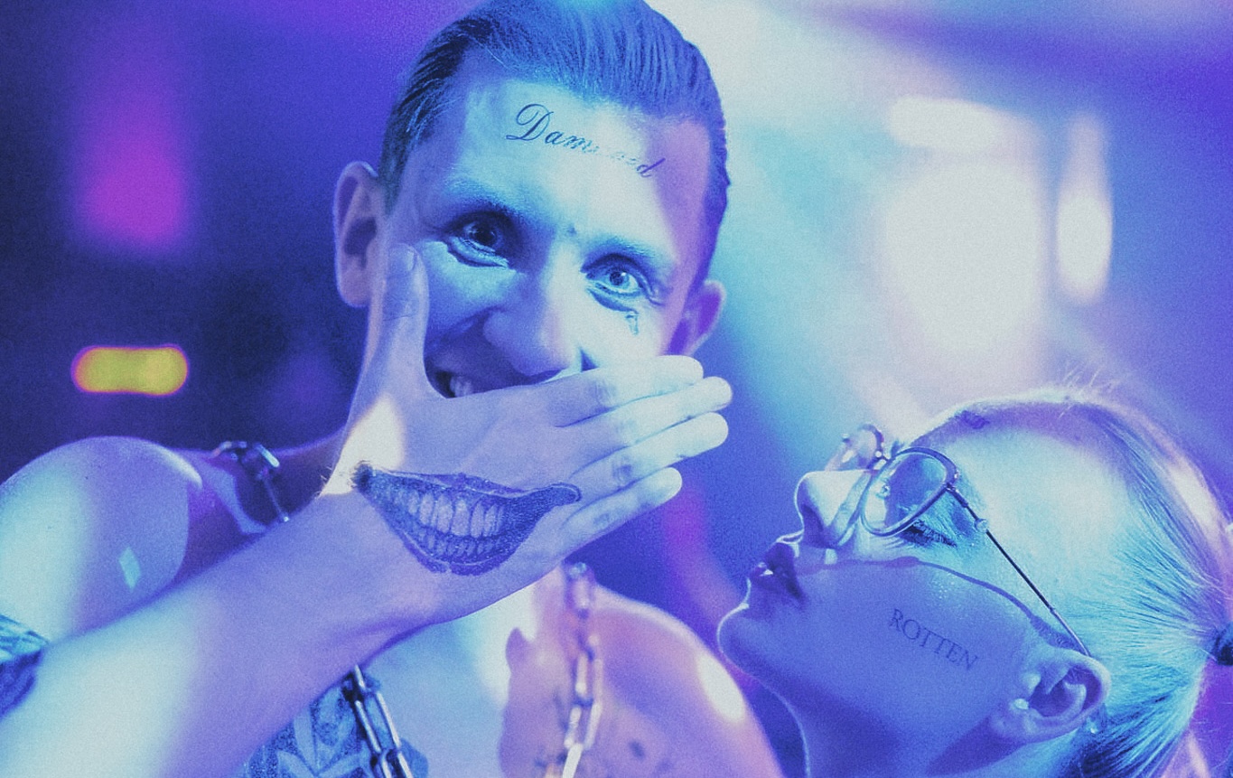 Crowd auf dem Dancefloor bei UNLEASHED Kinky Techno Halloween, Insomnia Berlin